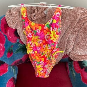 NWT Citrus Brand Vintage One Piece Swimsuit Floral